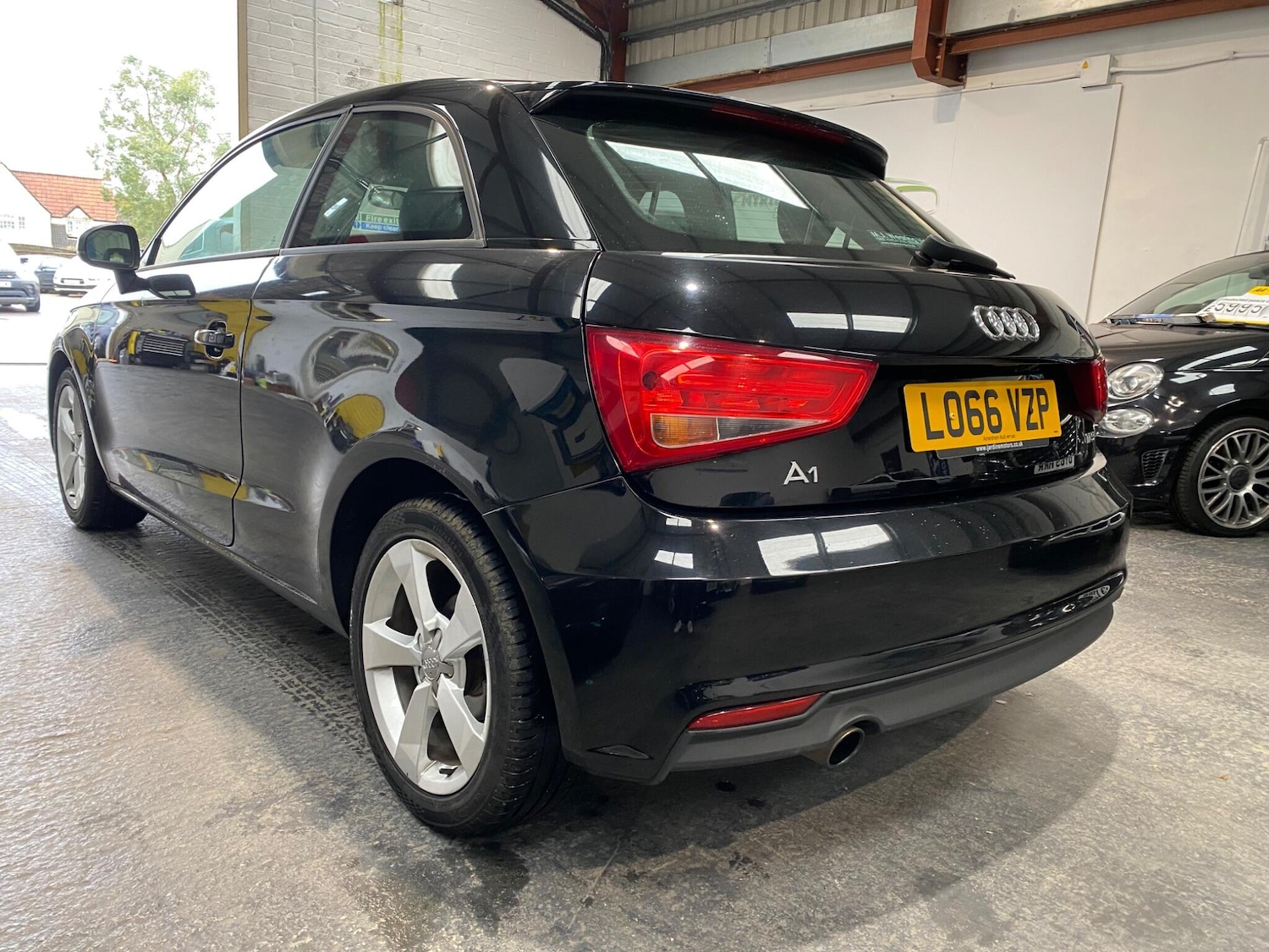 Used Audi A1 2017 for sale - 77469277: Photo 3