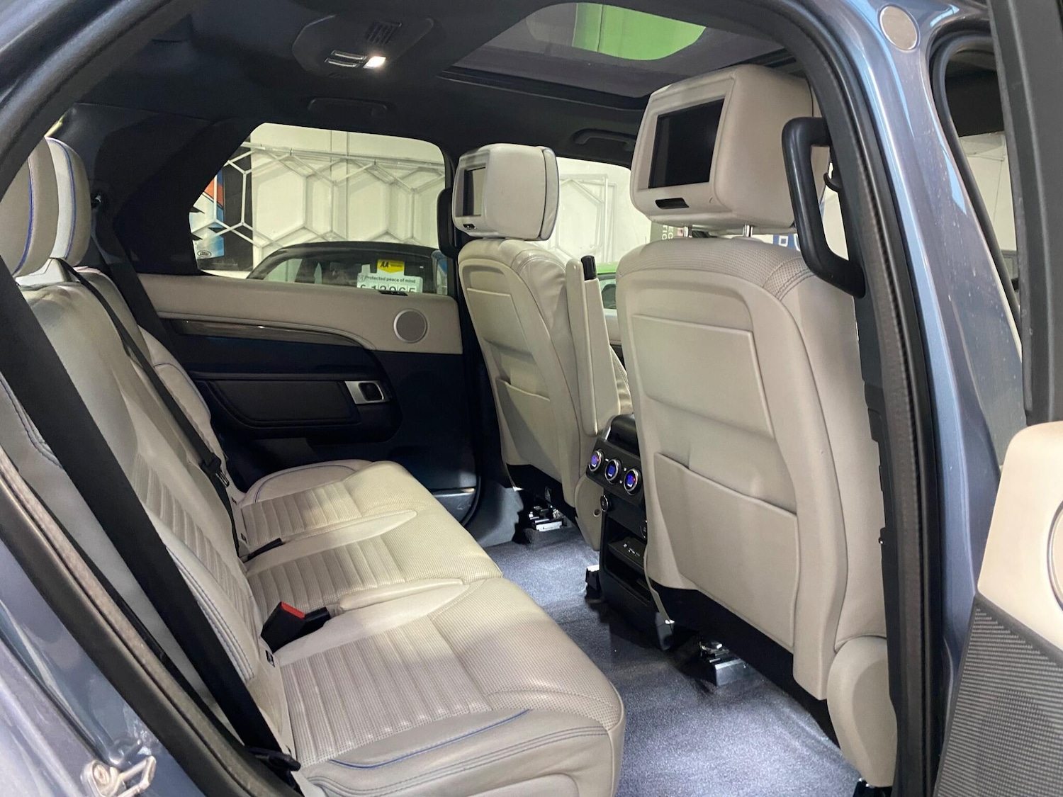 Used Land Rover Discovery for sale - 76824251: Photo 14