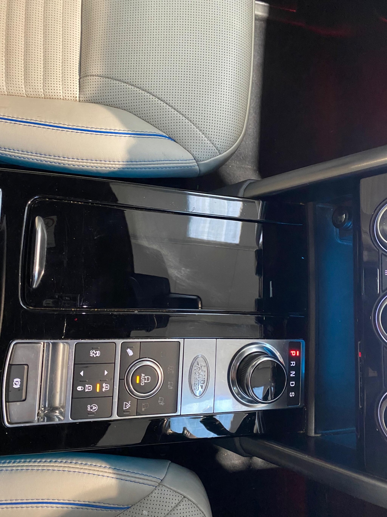 Used Land Rover Discovery for sale - 76824251: Photo 25