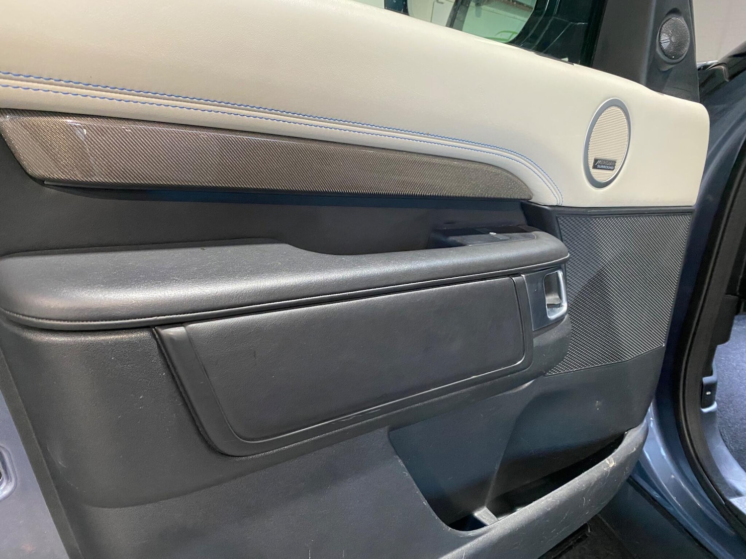 Used Land Rover Discovery for sale - 76824251: Photo 8