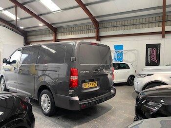 Used Vauxhall Vivaro 2019 for sale - 78047250: Photo