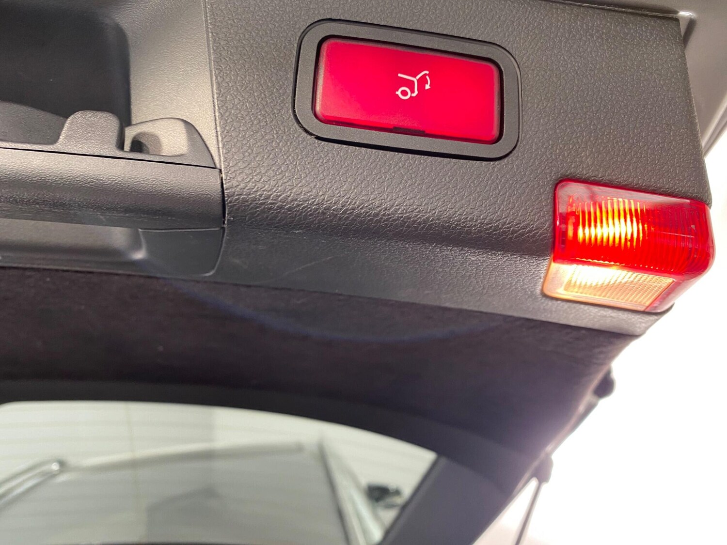 Used Mercedes-Benz C Class 2009 for sale - 76584750: Photo 18