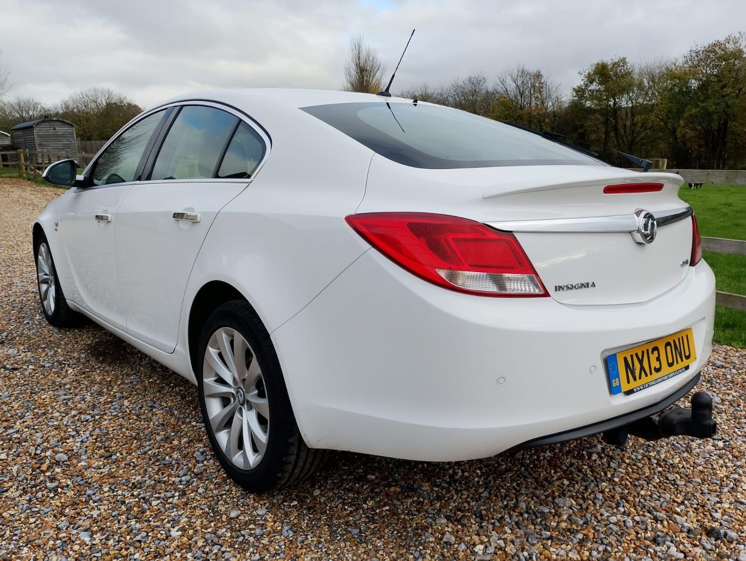 Used Vauxhall Insignia 2013 for sale - 76597130: Photo 5