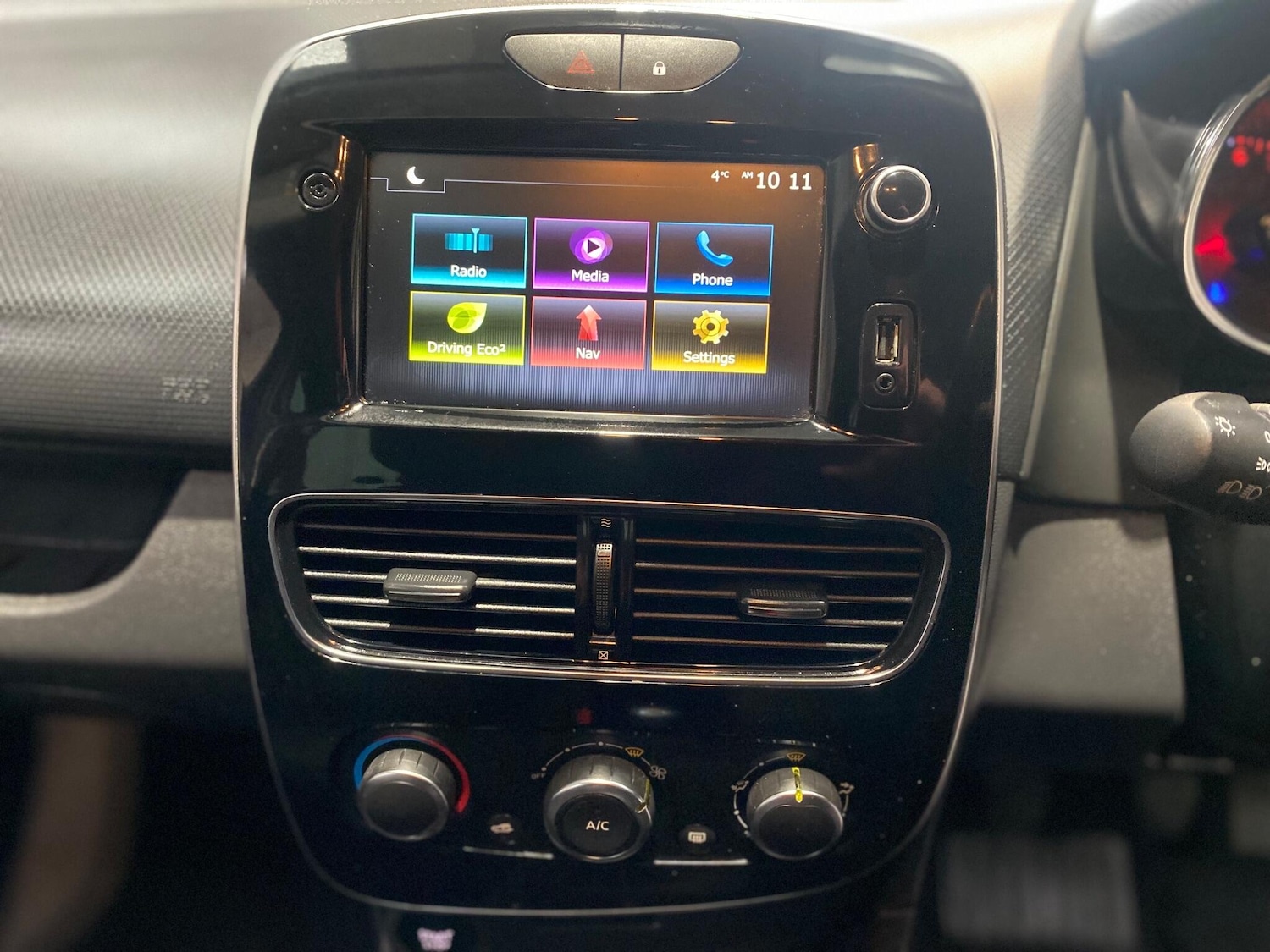 Used Renault Clio 2019 for sale - 77344660: Photo 12