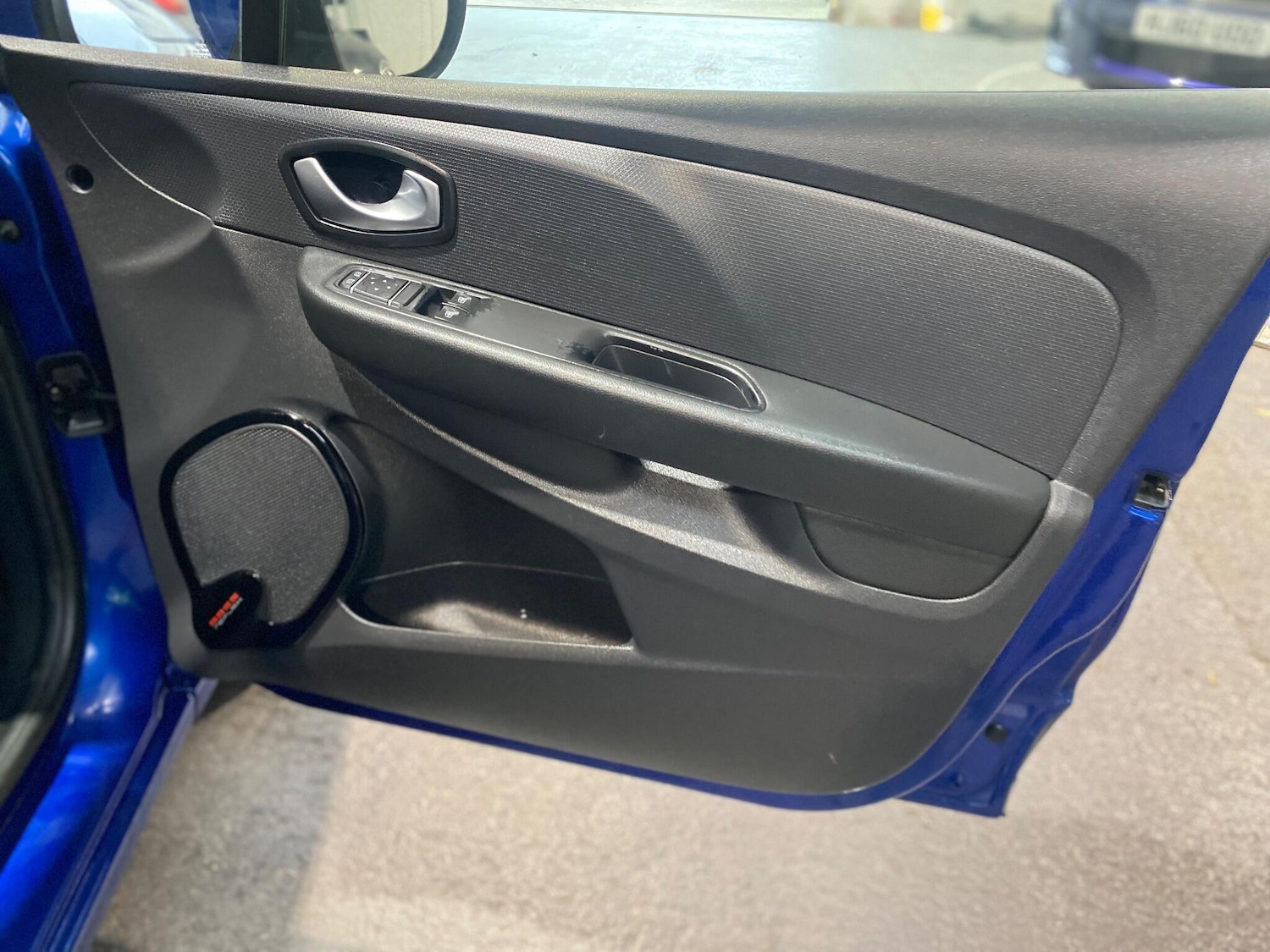 Used Renault Clio 2019 for sale - 77344660: Photo 7