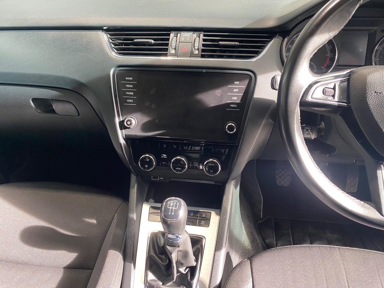 Used Skoda Octavia 2018 for sale - 76371545: Photo 2