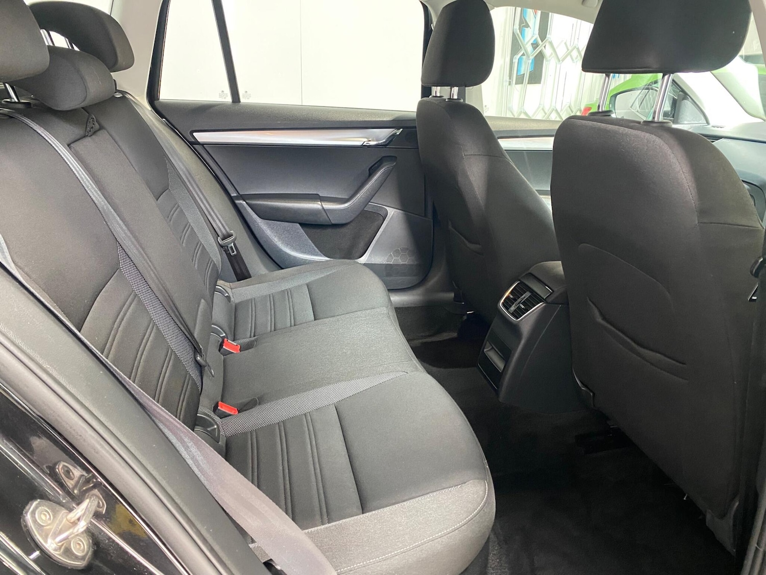 Used Skoda Octavia 2018 for sale - 76371545: Photo 4