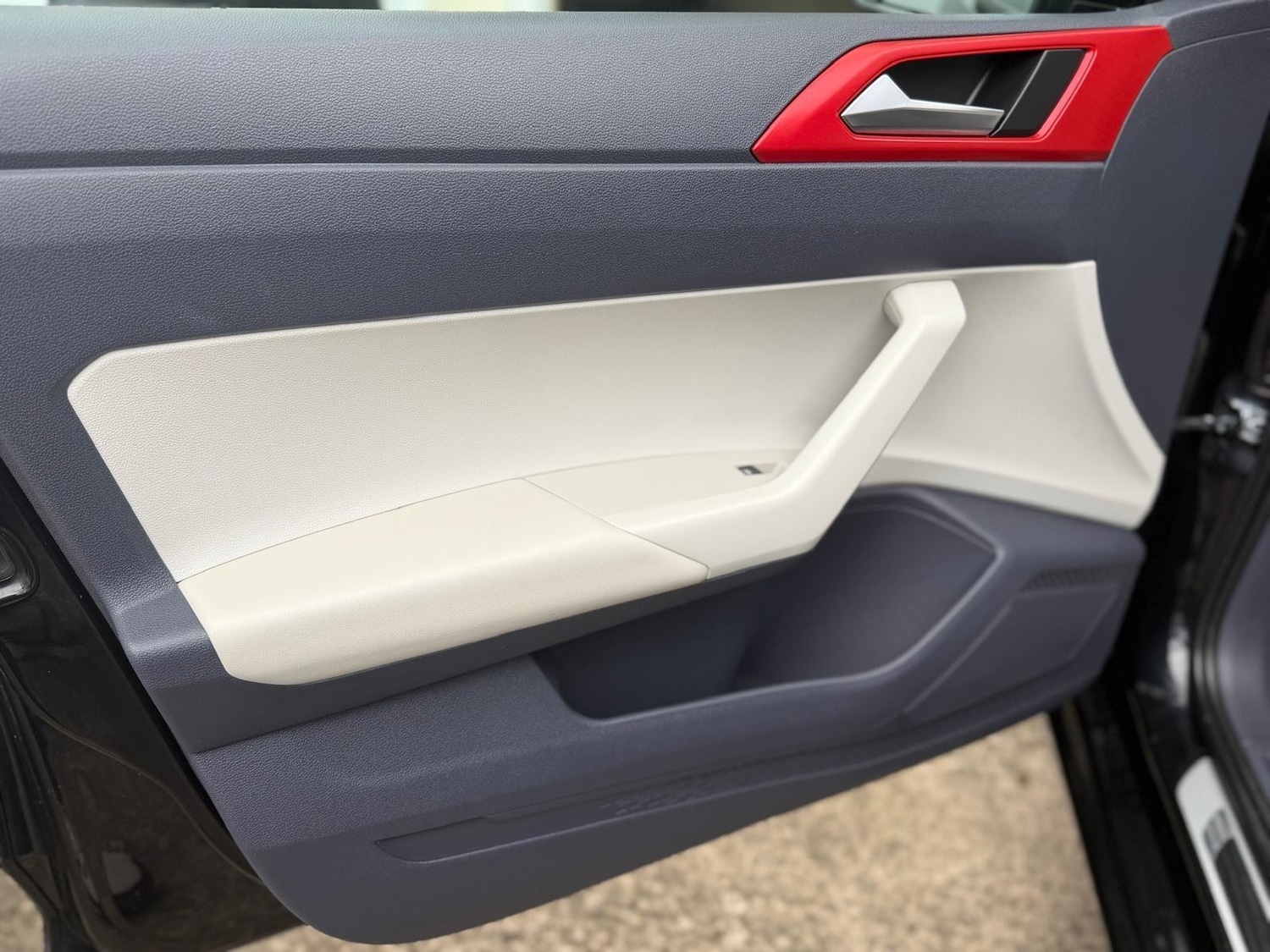 Used Volkswagen Polo 2018 for sale - 76512297: Photo 14