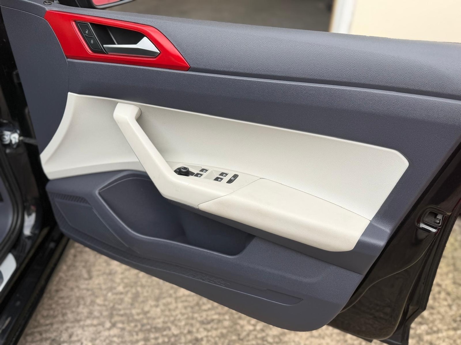 Used Volkswagen Polo 2018 for sale - 76512297: Photo 23