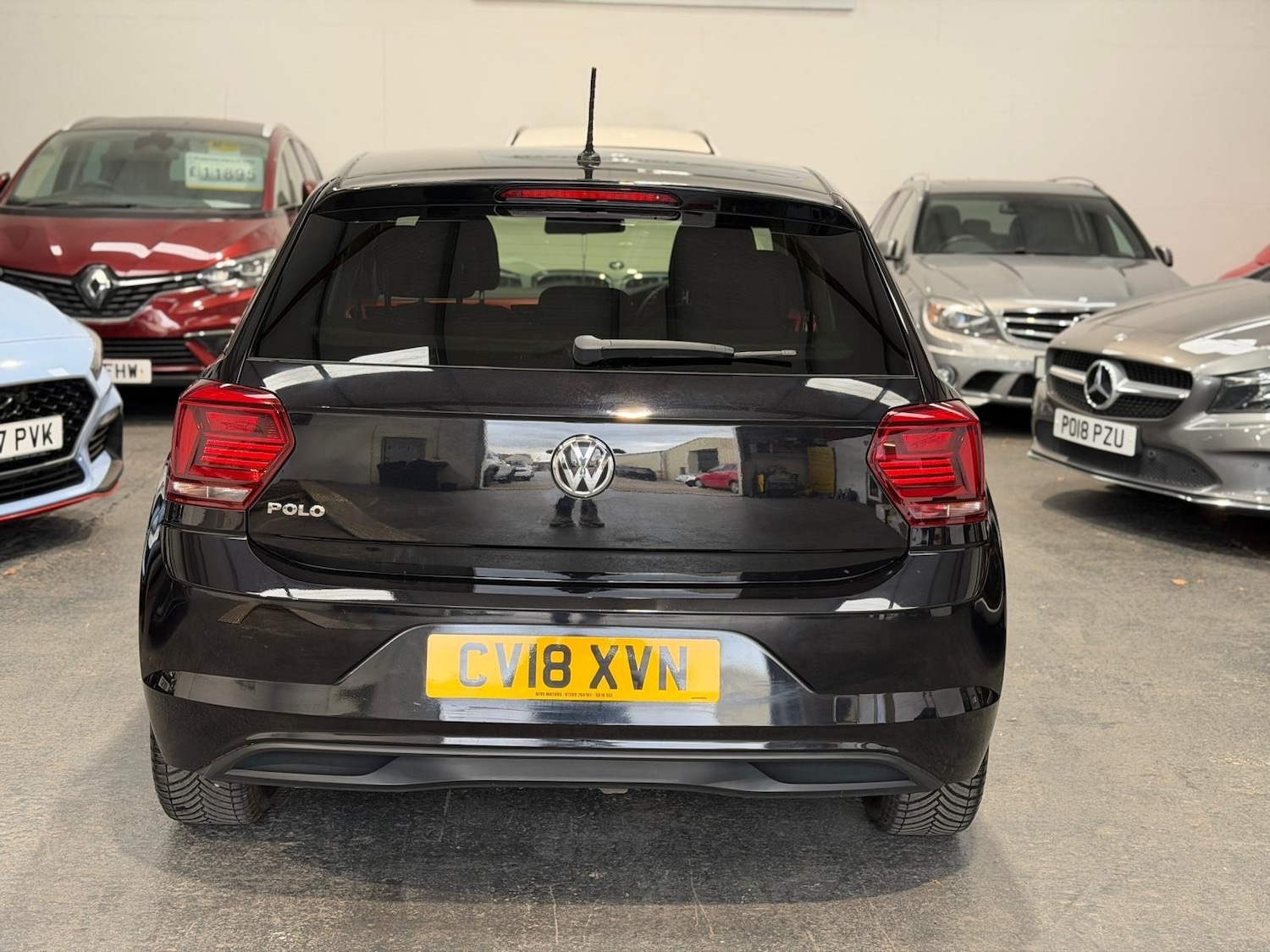 Used Volkswagen Polo 2018 for sale - 76512297: Photo 4