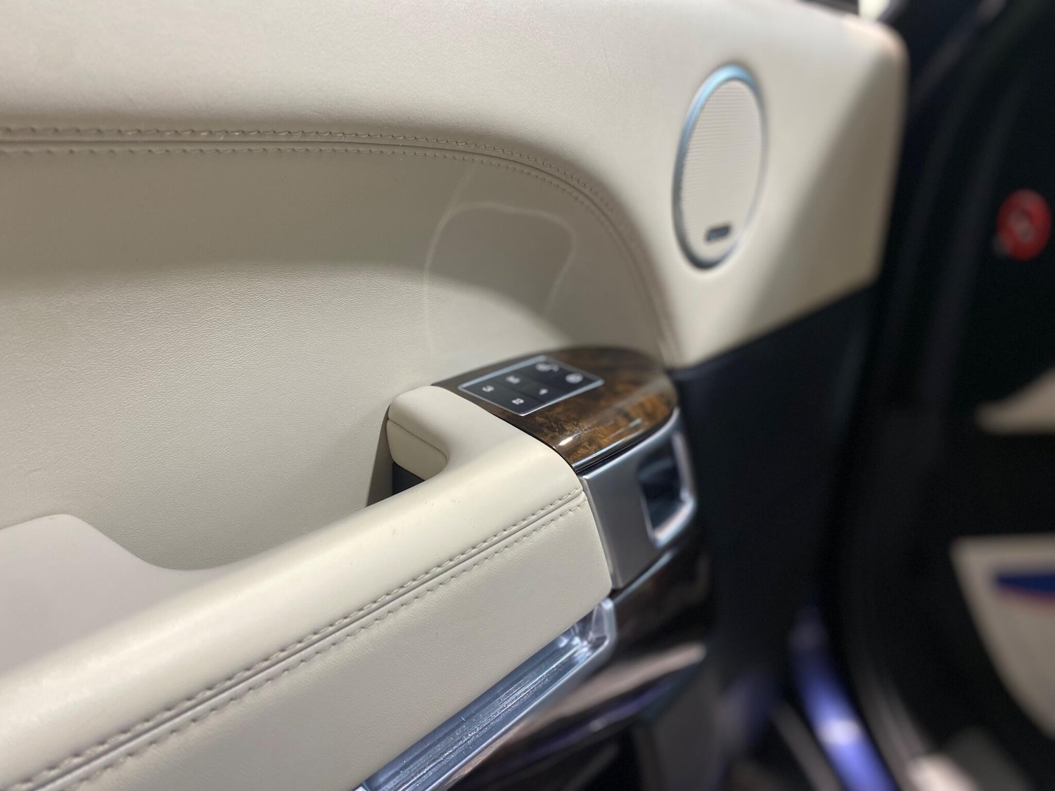 Used Land Rover Range Rover 2016 for sale - 76689200: Photo 12