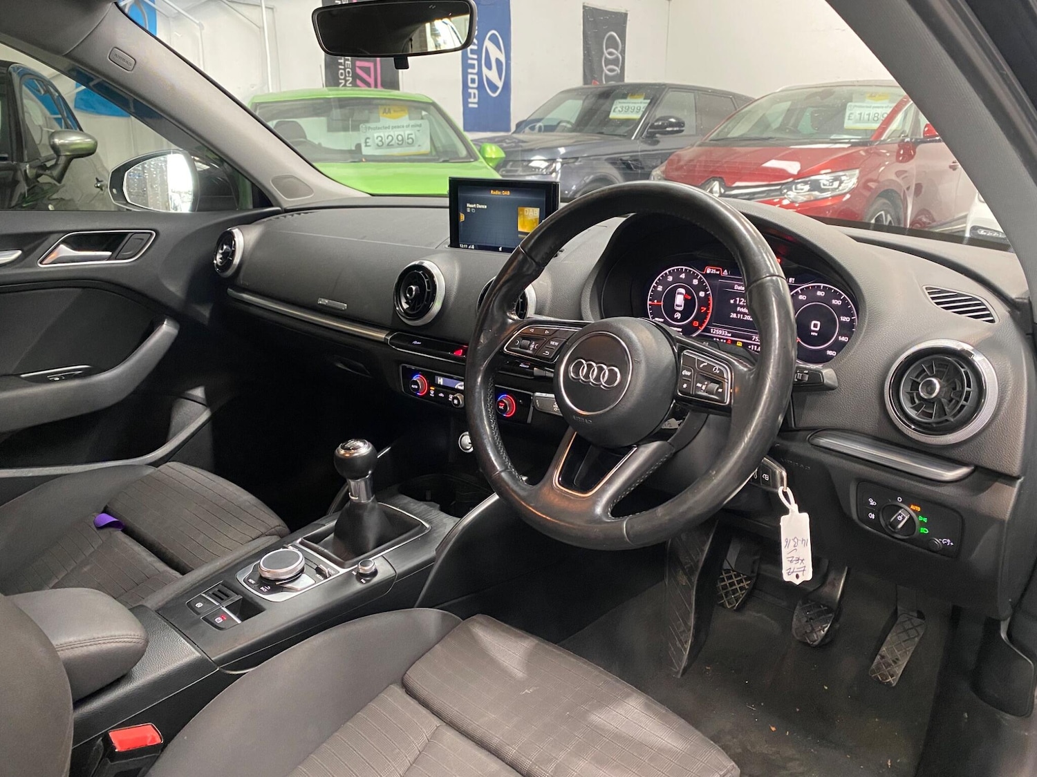 Used Audi A3 2016 for sale - 76993120: Photo 3