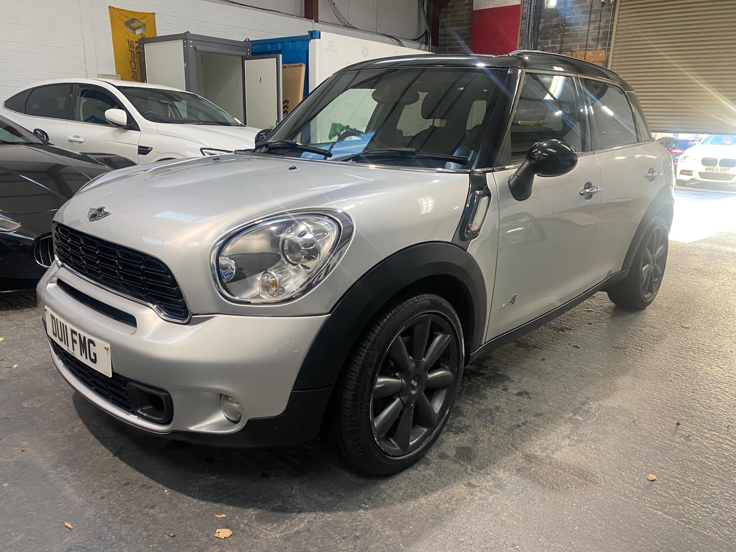 Used MINI Countryman 2011 for sale - 76942605: Photo 2
