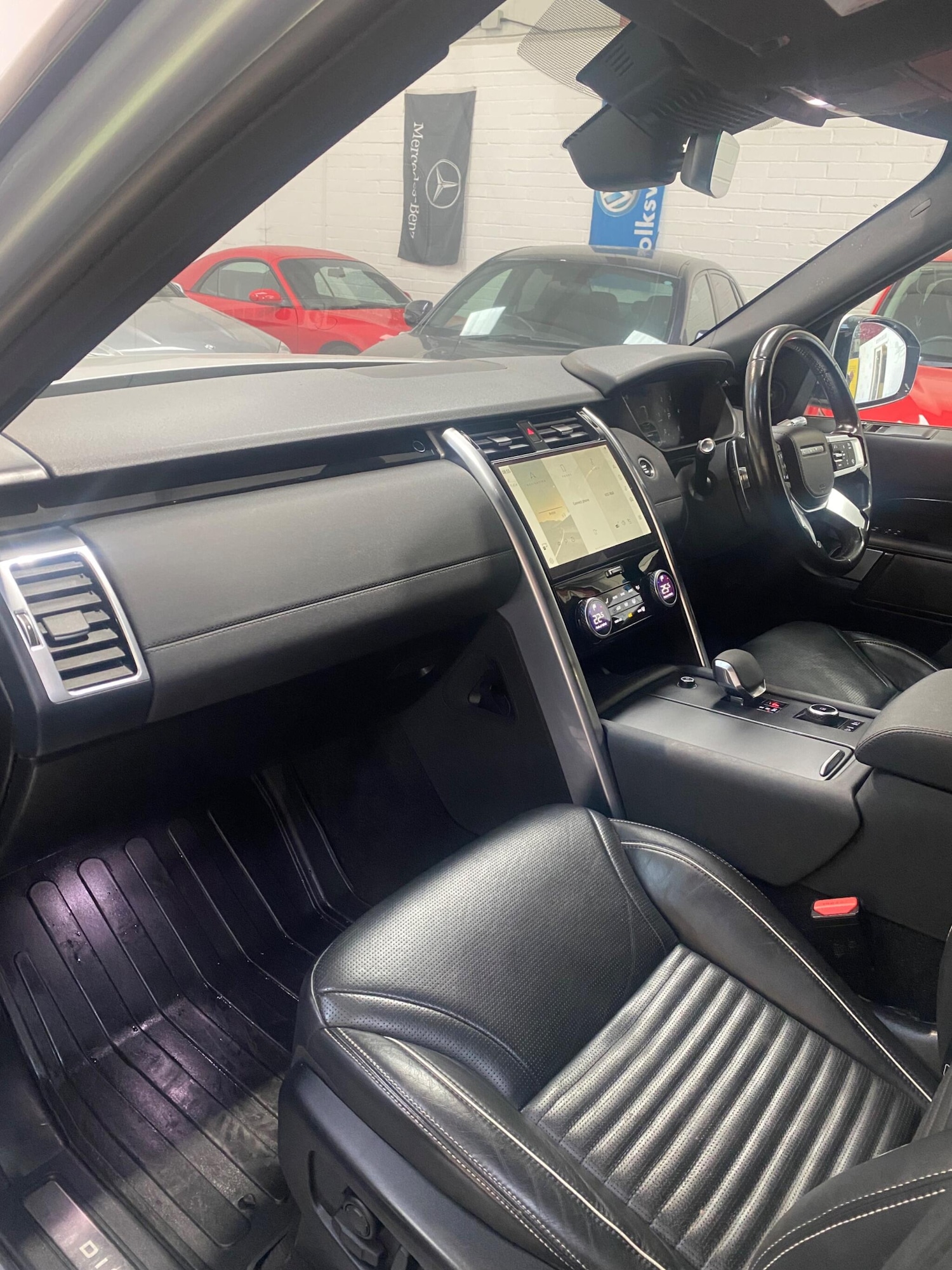 Used Land Rover Discovery 2021 for sale - 77163651: Photo 8