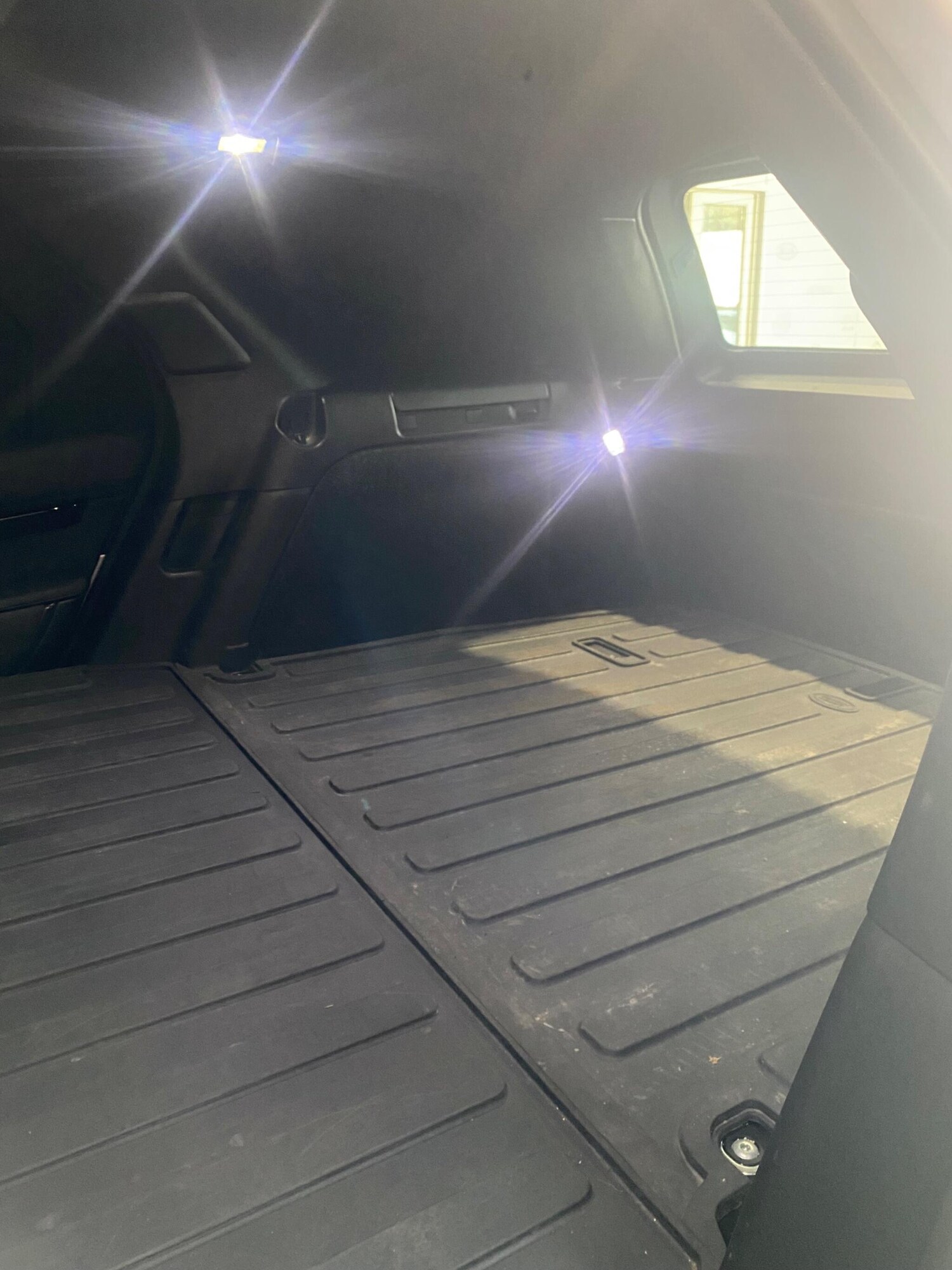 Used Land Rover Discovery 2021 for sale - 77163651: Photo 9