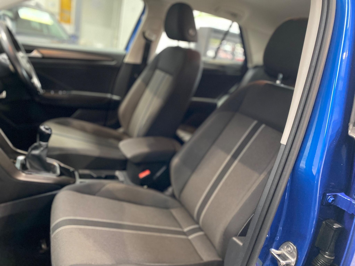 Used Volkswagen T-Roc 2018 for sale - 76832461: Photo 15