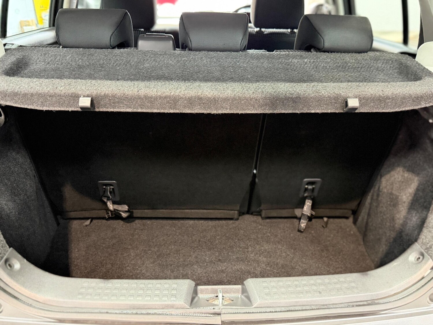 Suzuki Swift (56) - 1.5 GLX 5dr - Image 6