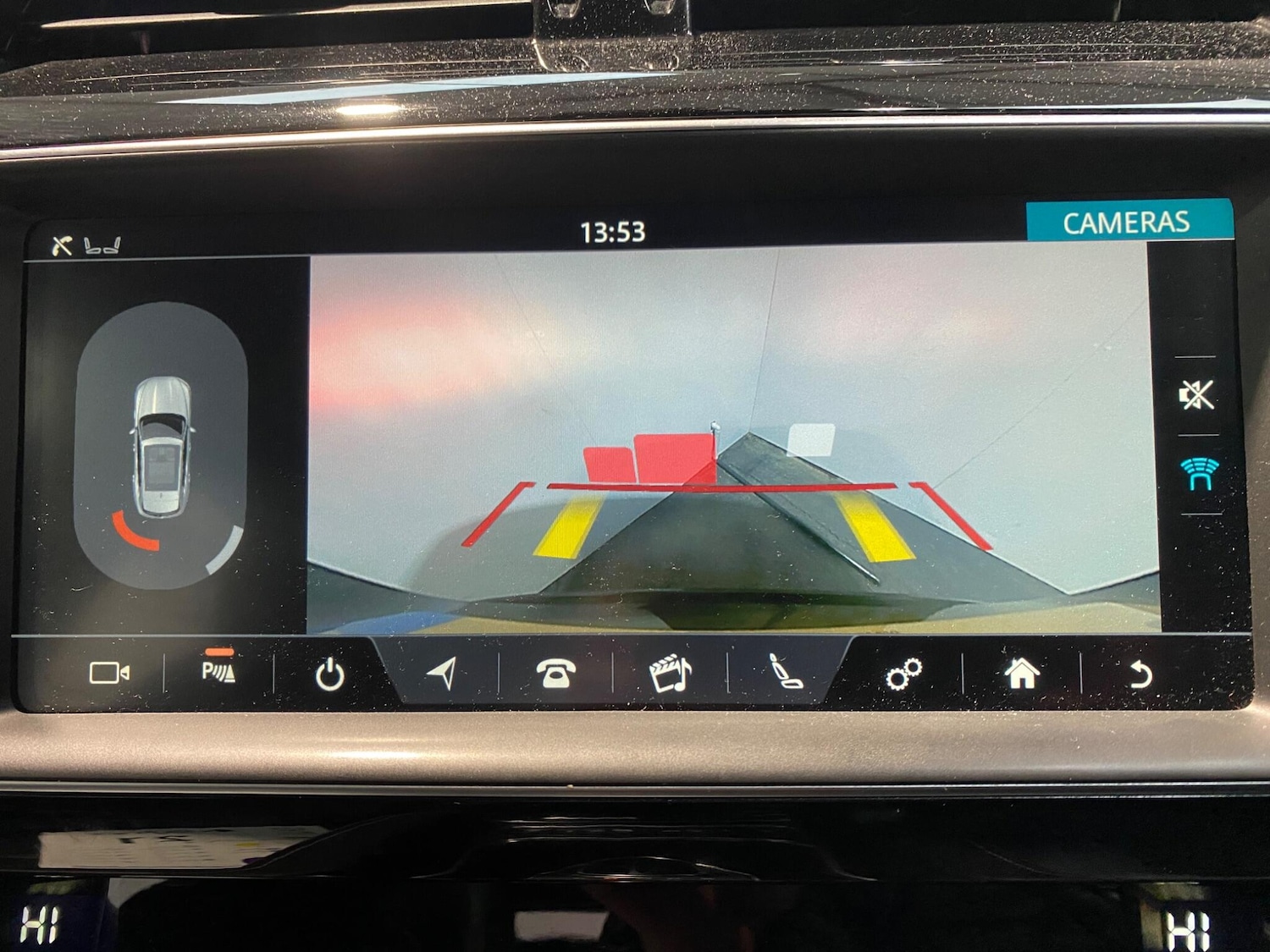 Used Jaguar F-Pace 2019 for sale - 76752960: Photo 6