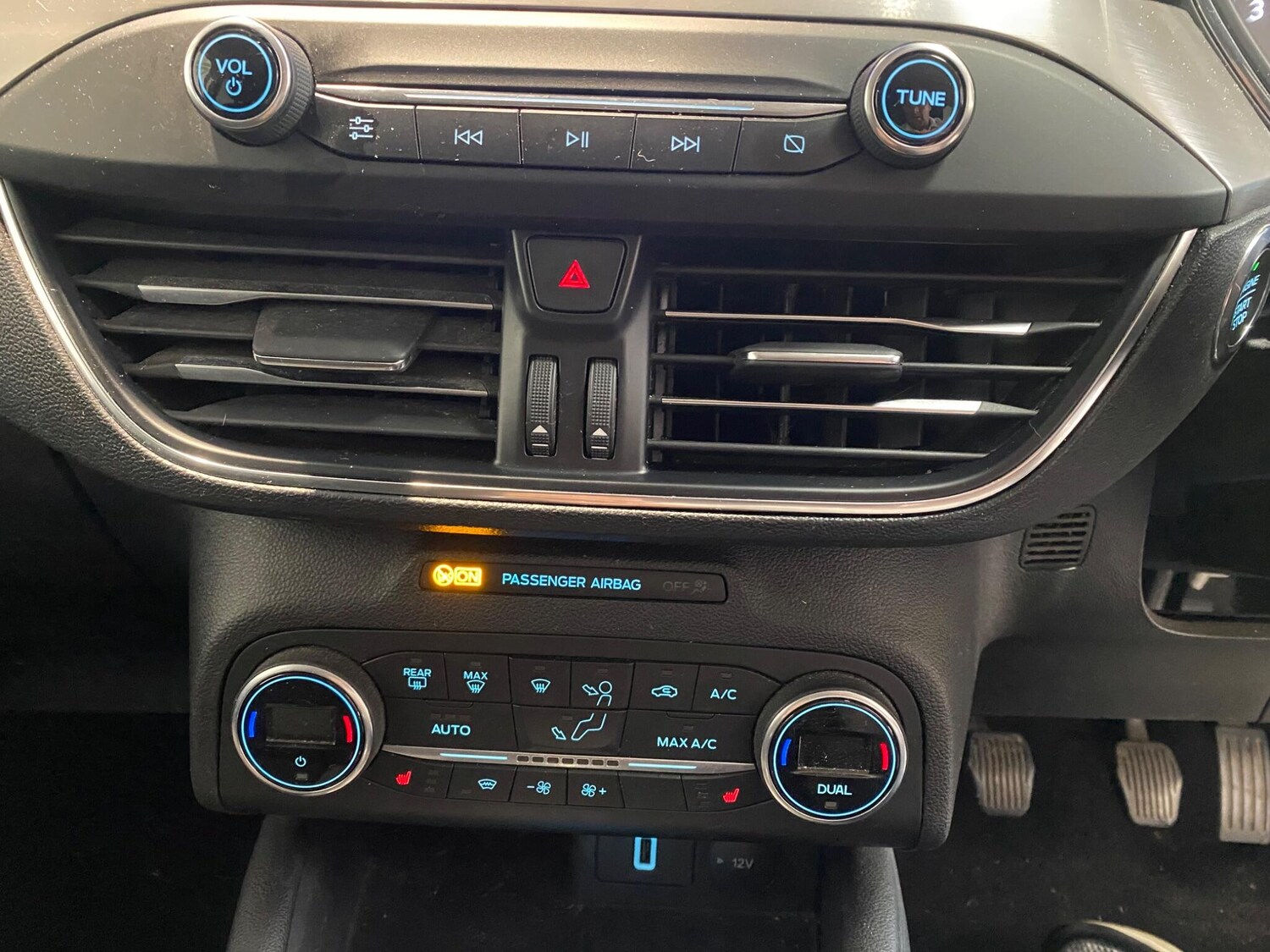 Used Ford Focus 2020 for sale - 76189051: Photo 14