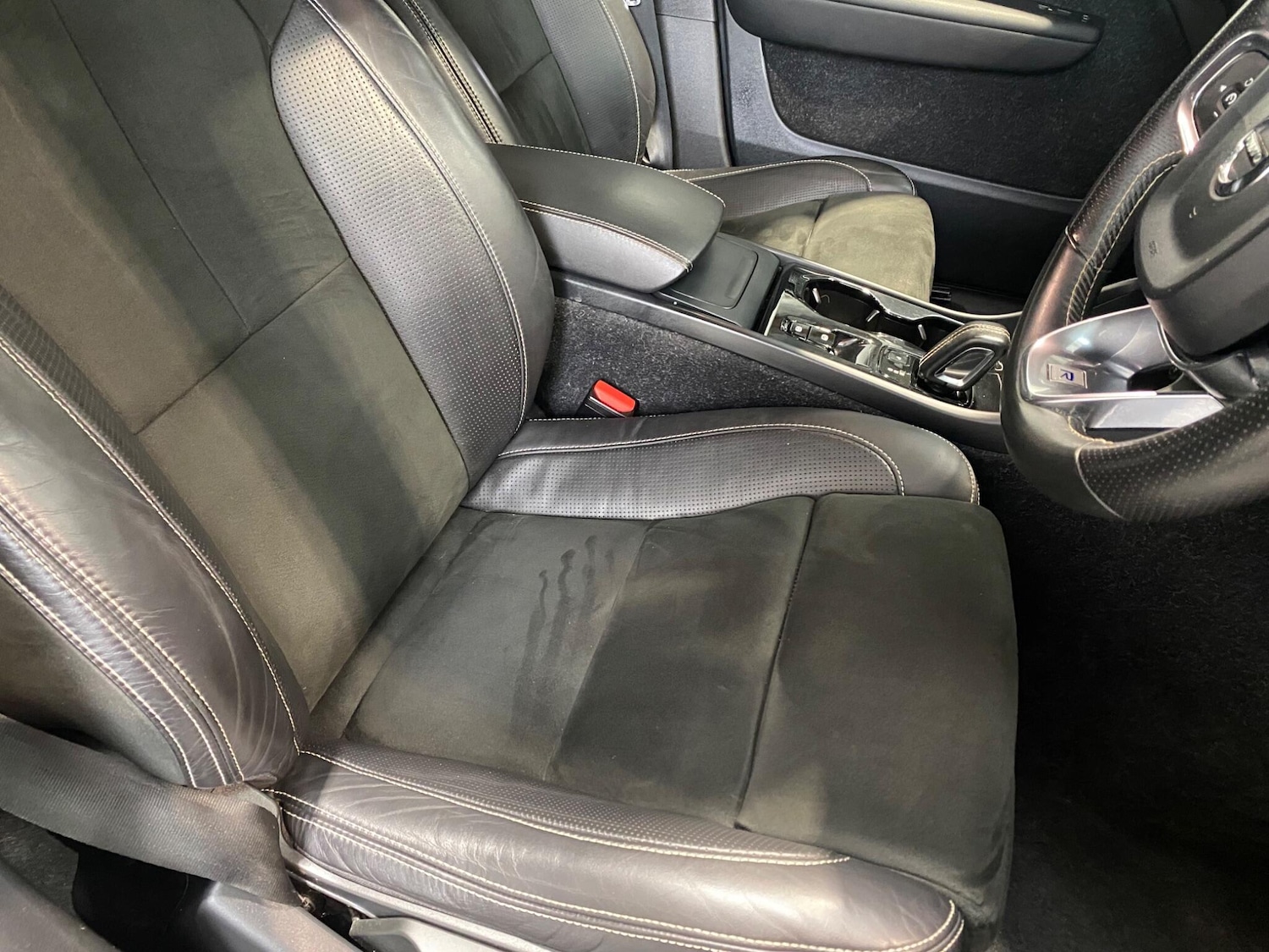 Used Volvo XC40 2018 for sale - 76689027: Photo 15