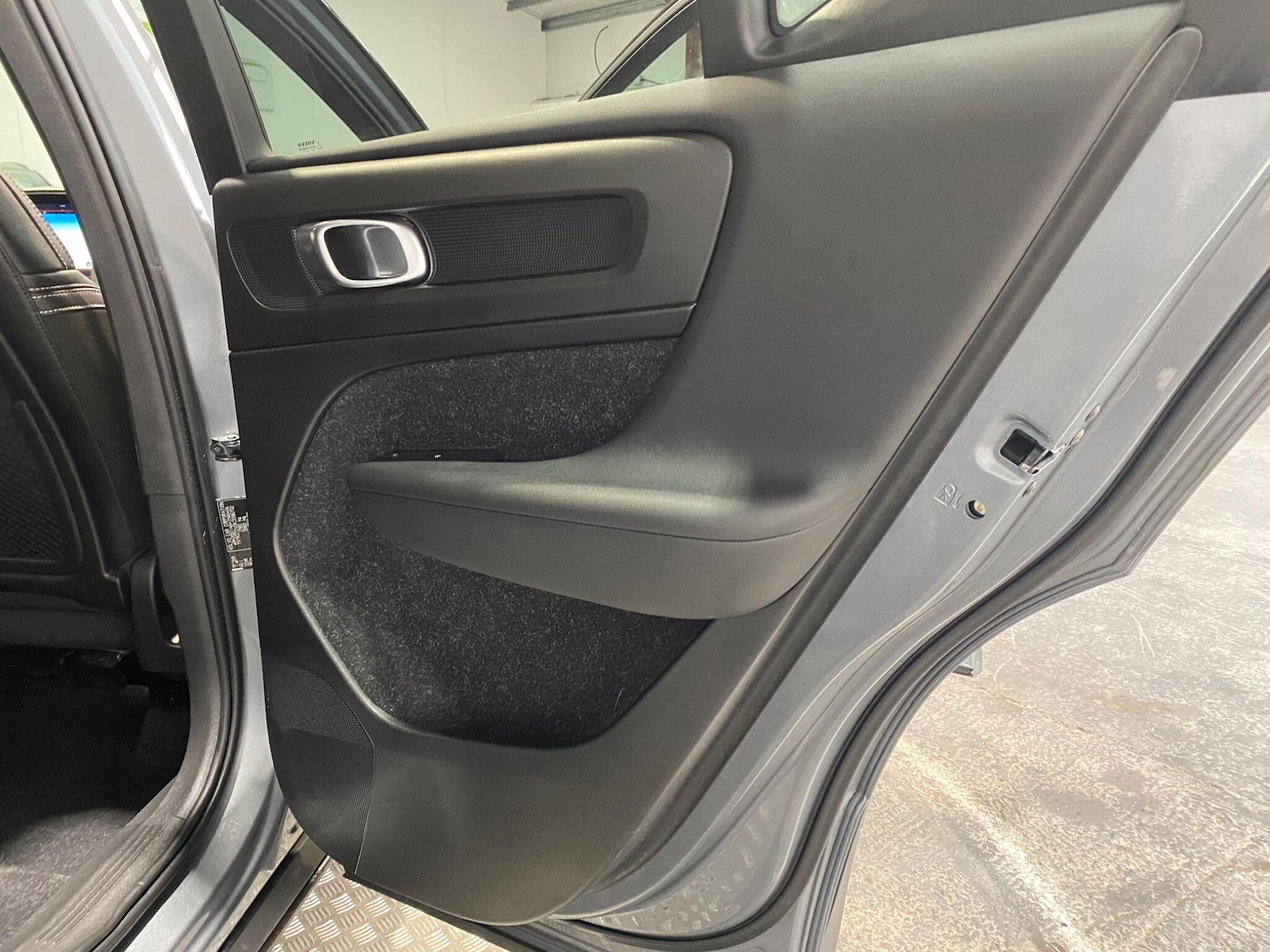 Used Volvo XC40 2018 for sale - 76689027: Photo 18