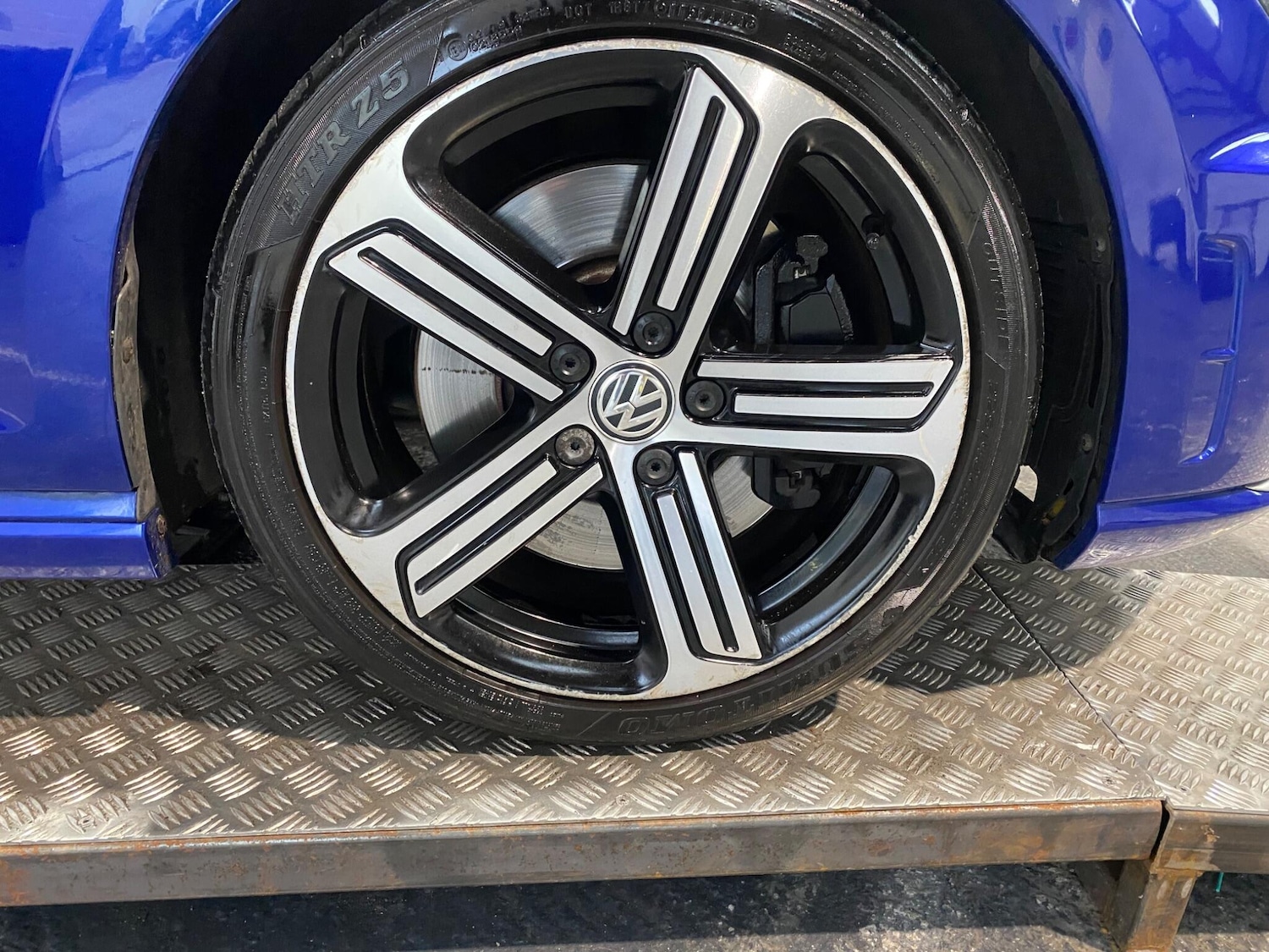 Used Volkswagen Golf 2017 for sale - 76584869: Photo 12