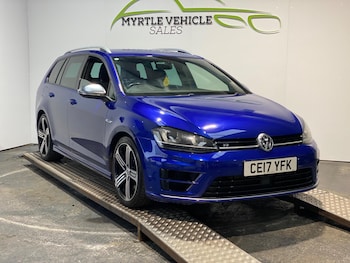 Used Volkswagen Golf 2017 for sale - 76584869: Photo