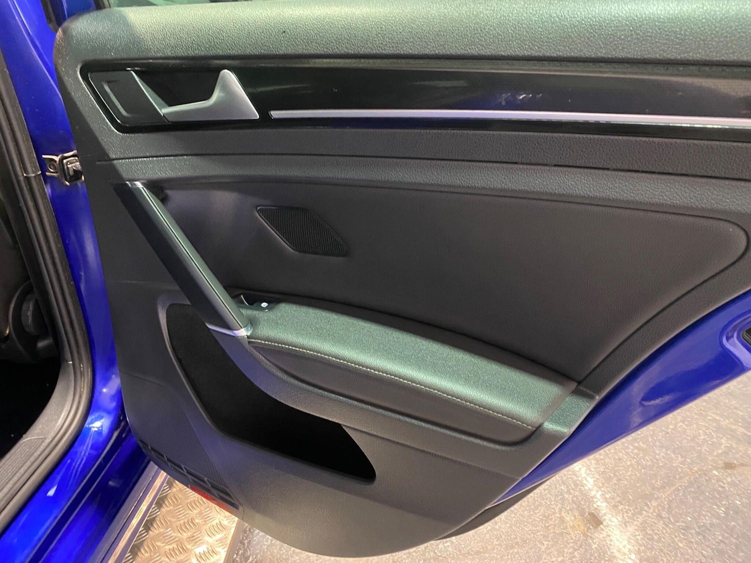 Used Volkswagen Golf 2017 for sale - 76584869: Photo 20