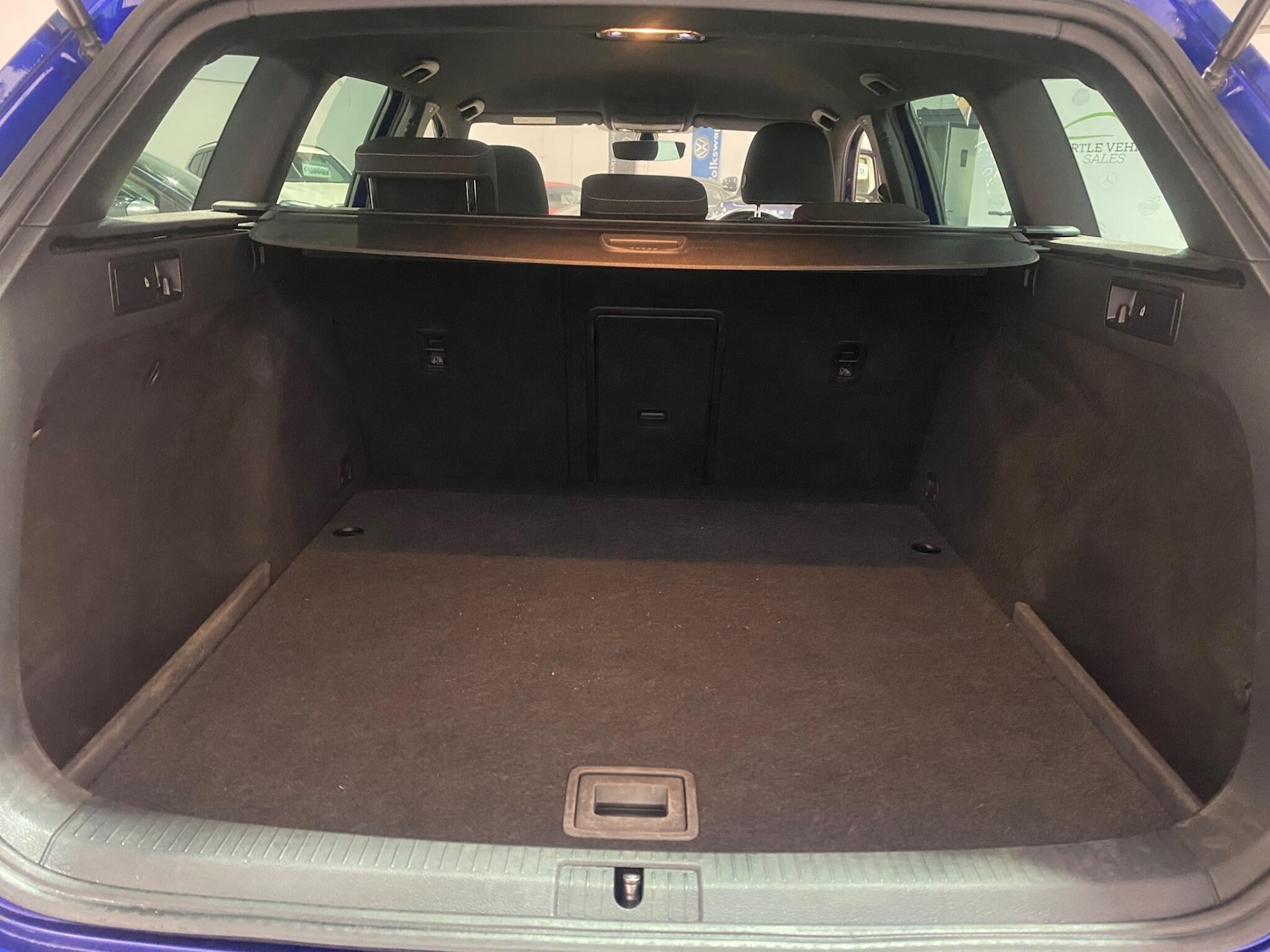 Used Volkswagen Golf 2017 for sale - 76584869: Photo 4