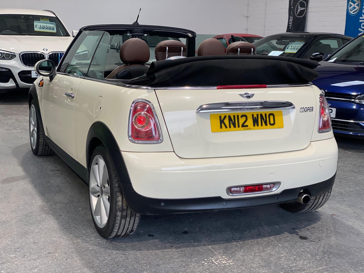 Used MINI Convertible 2012 for sale - 76823468: Photo 8