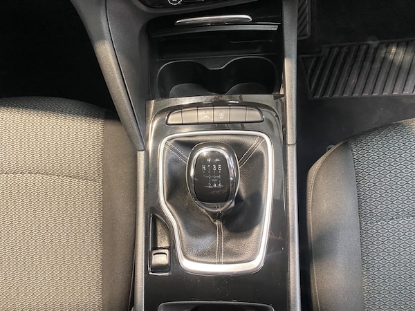 Used Vauxhall Insignia 2017 for sale - 76270384: Photo 7