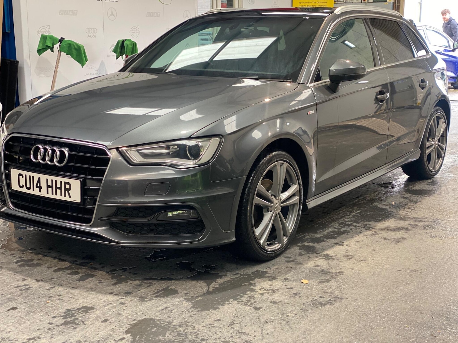 Used Audi A3 2014 for sale - 76936555: Photo 8