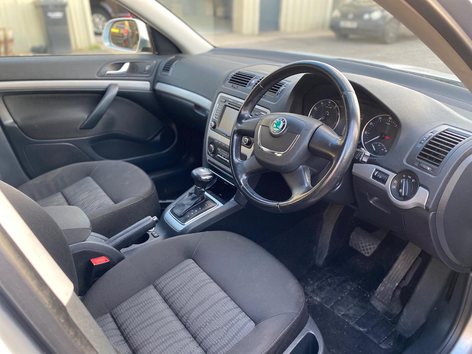 Used Skoda Octavia 2011 for sale - 76666763: Photo 3