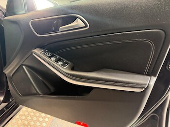 Used Mercedes-Benz A-Class 2015 for sale - 77523676: Photo