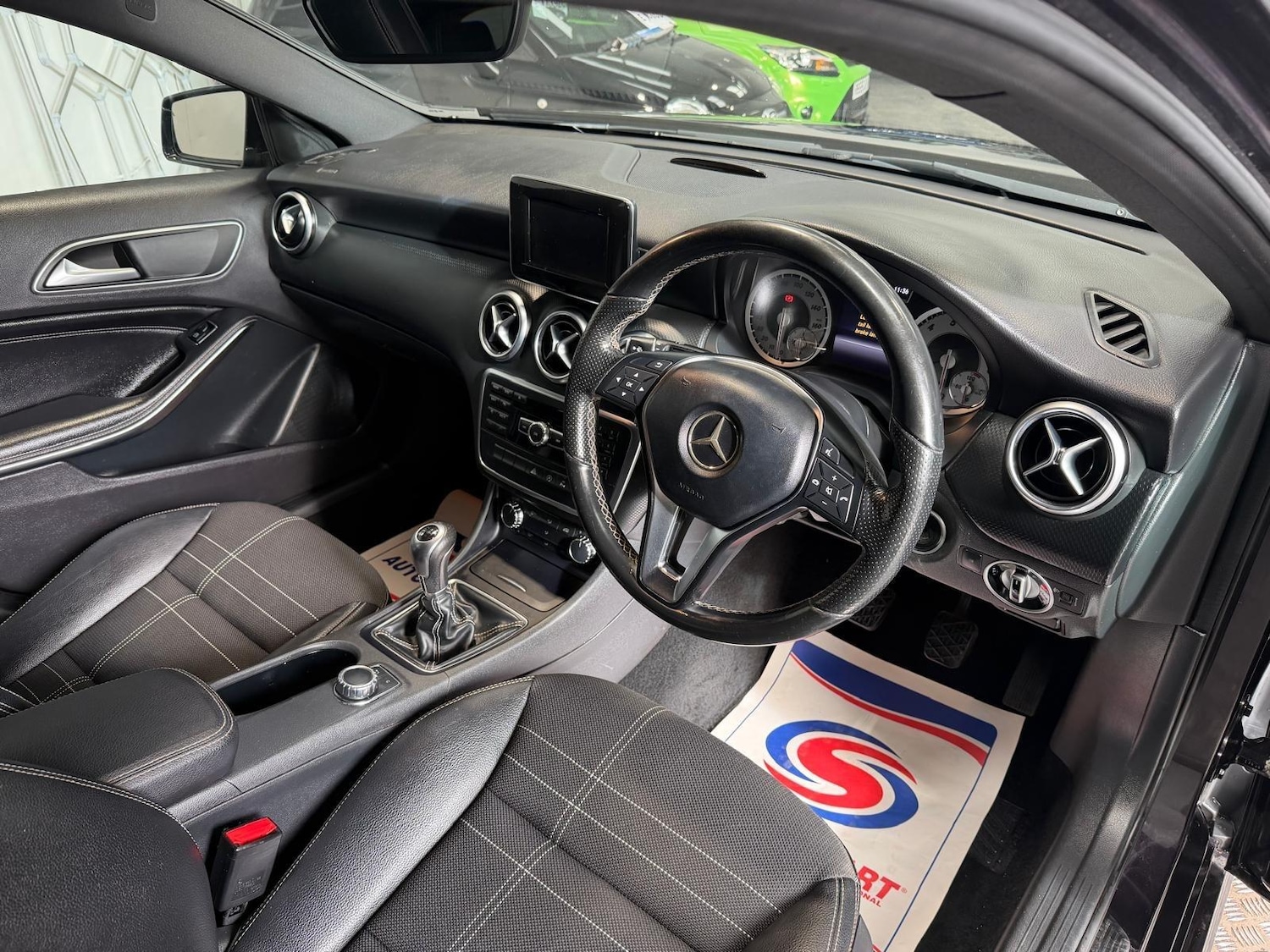 Used Mercedes-Benz A-Class 2015 for sale - 77523676: Photo 5