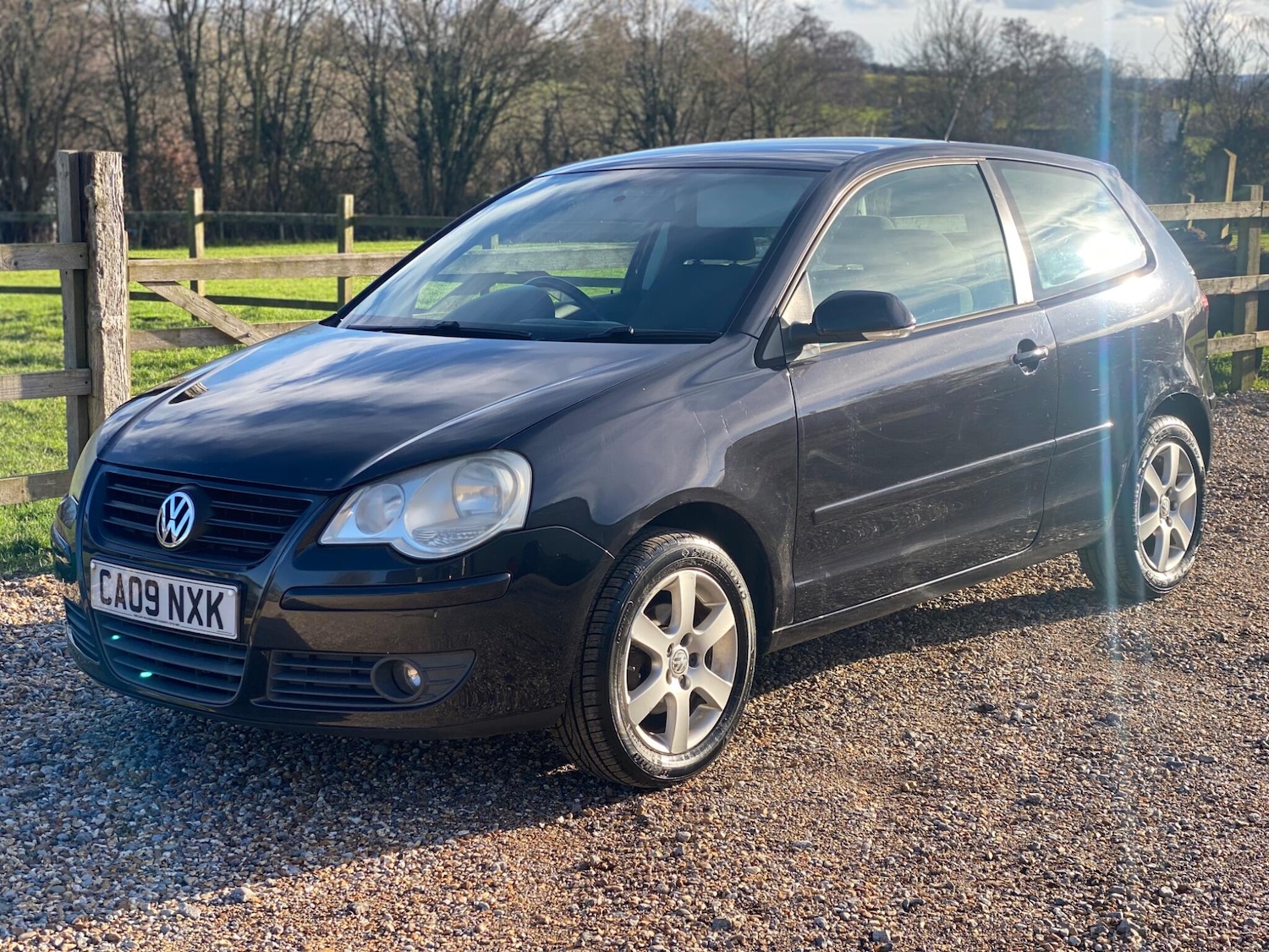 Used Volkswagen Polo 2009 for sale - 77440904: Photo 3