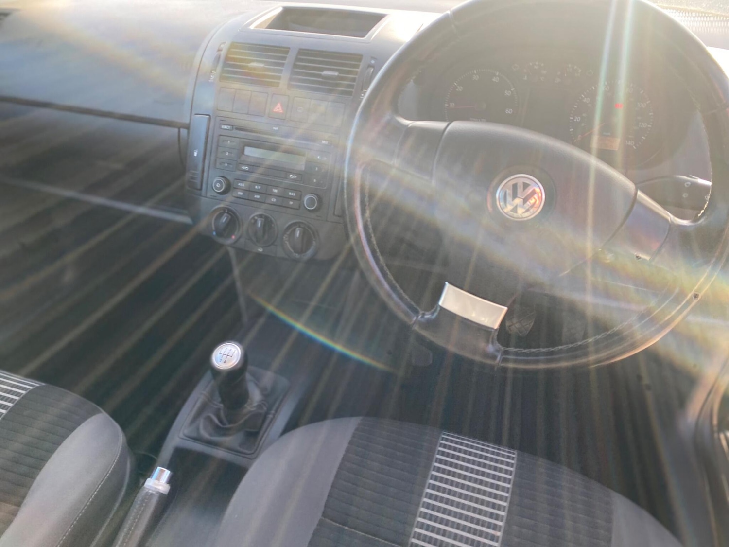 Used Volkswagen Polo 2009 for sale - 77440904: Photo 7