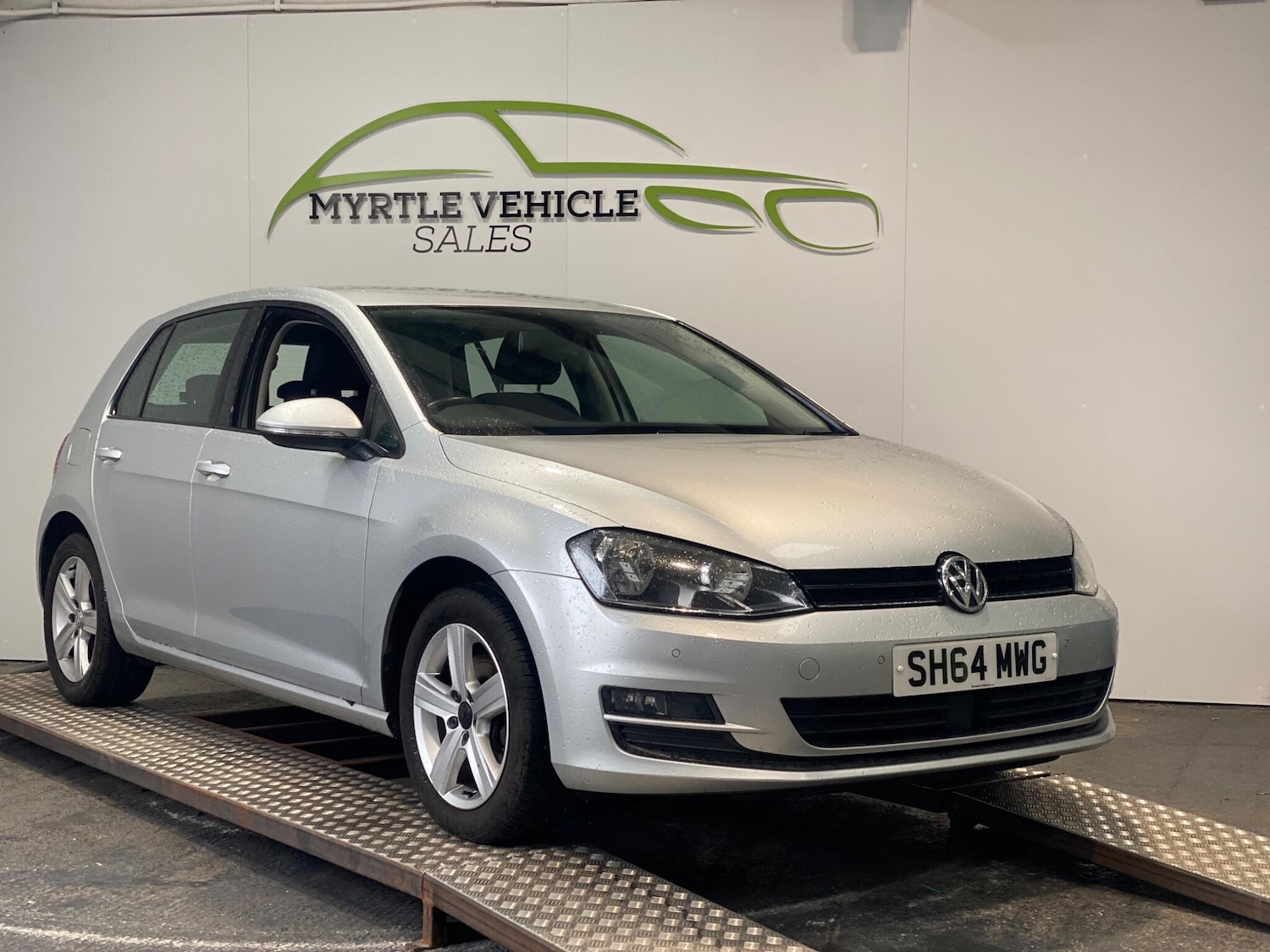 Used Volkswagen Golf 2014 for sale - 77657856: Photo 1