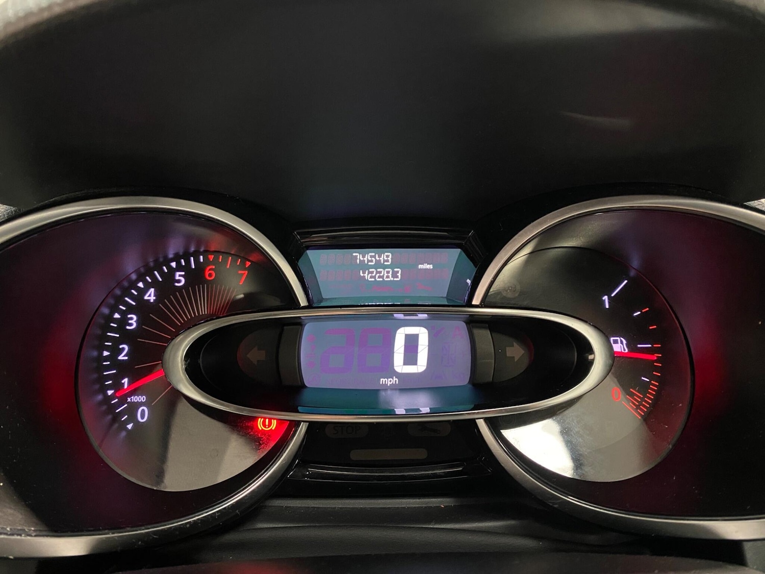 Used Renault Clio 2016 for sale - 76918674: Photo 11