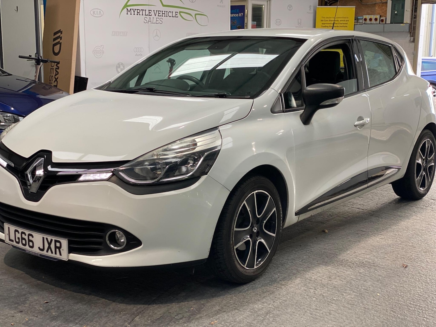 Used Renault Clio 2016 for sale - 76918674: Photo 5