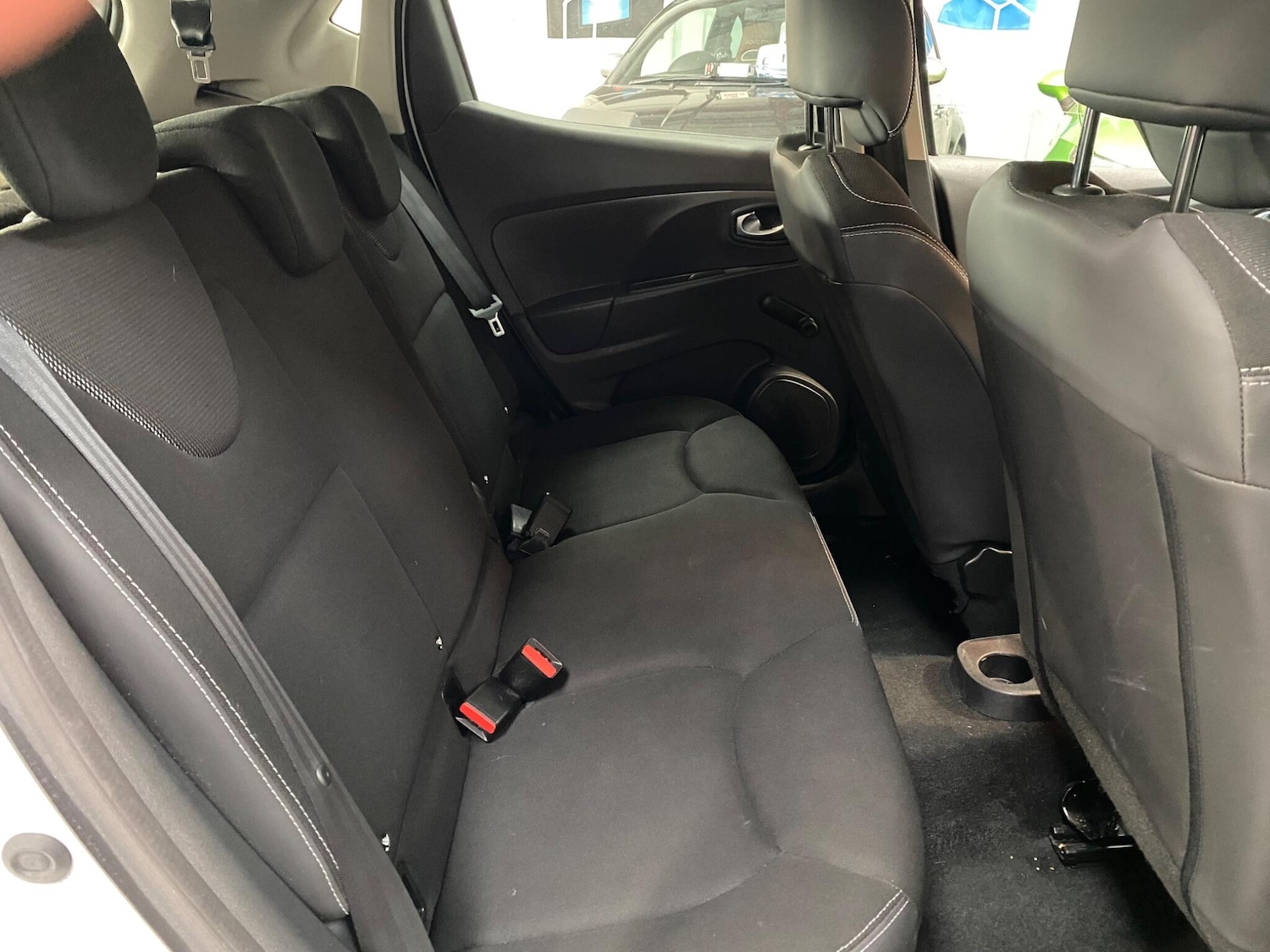 Used Renault Clio 2016 for sale - 76918674: Photo 7