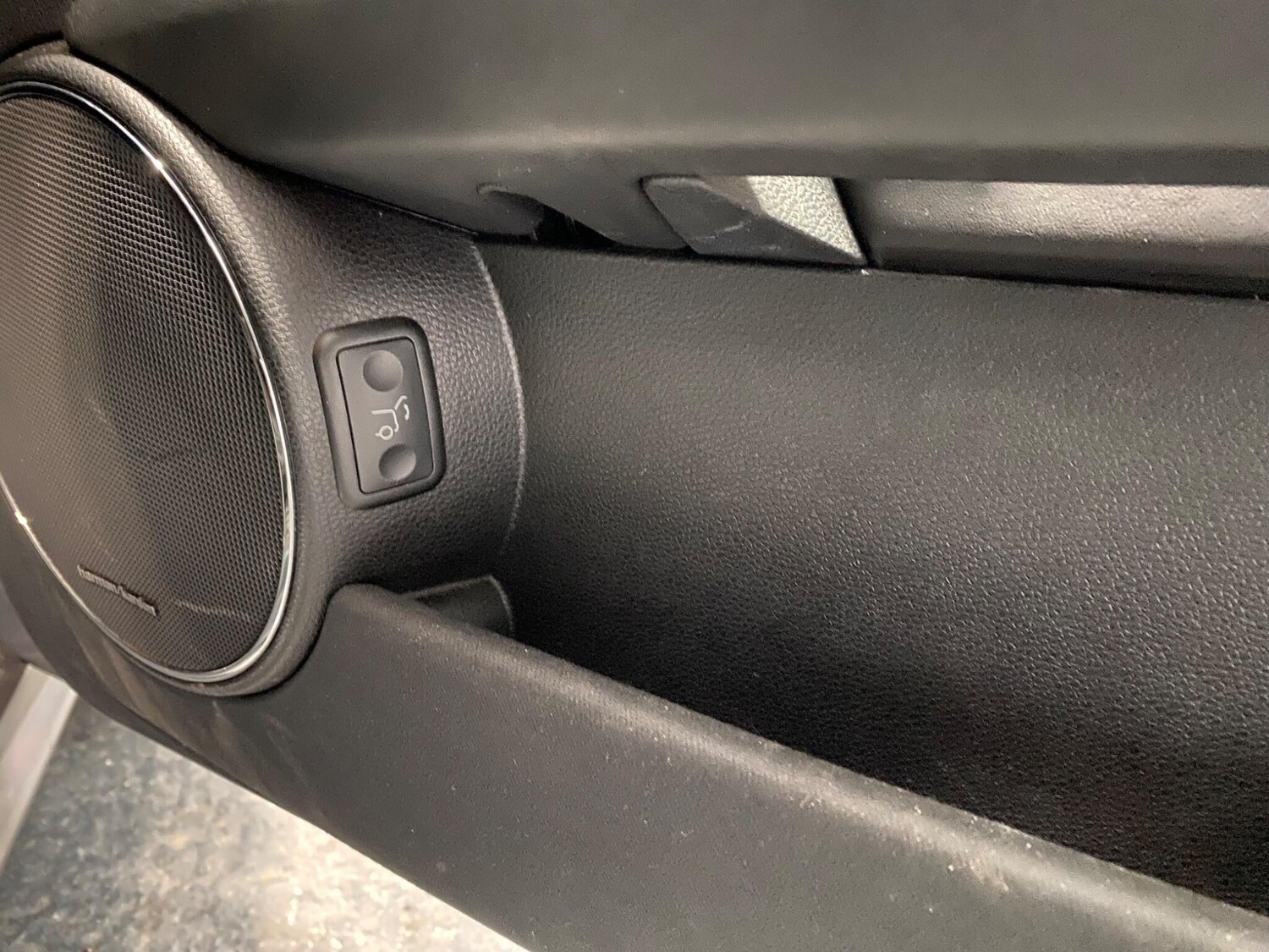 Used Mercedes-Benz C Class 2009 for sale - 77737857: Photo 16