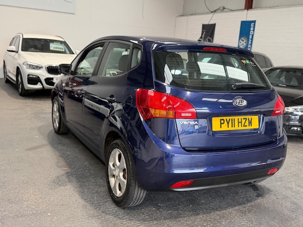 Used Kia Venga 2011 for sale - 76306405: Photo 4