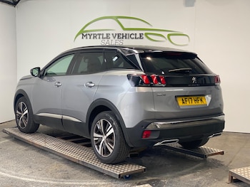 Used Peugeot 3008 2017 for sale - 76188686: Photo