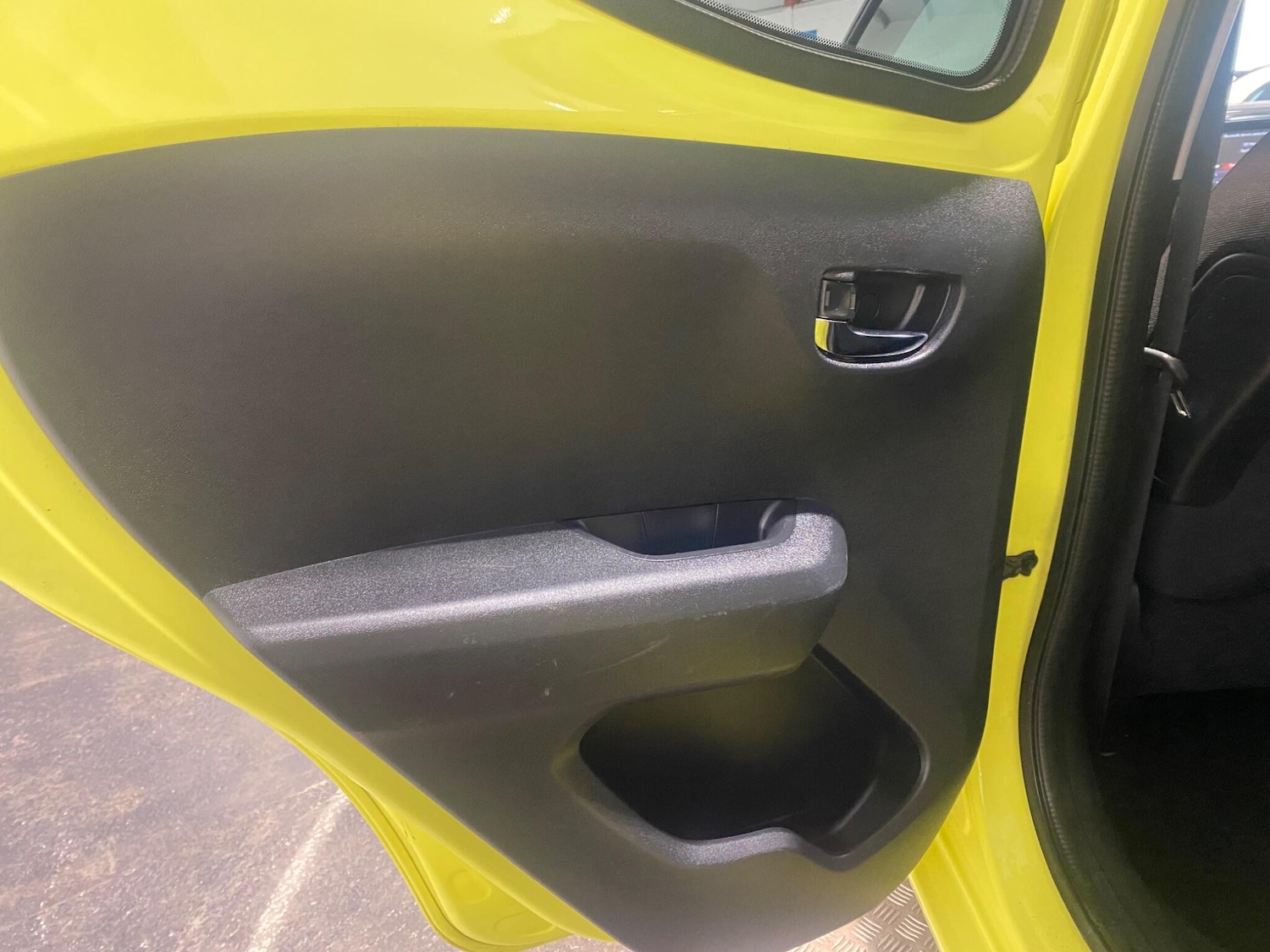 Used Toyota AYGO 2016 for sale - 77737578: Photo 13