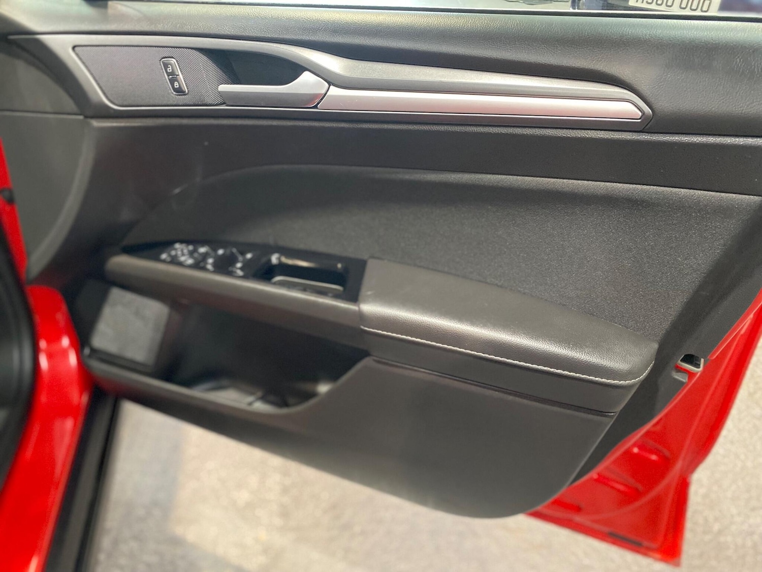 Used Ford Mondeo 2015 for sale - 77073861: Photo 10