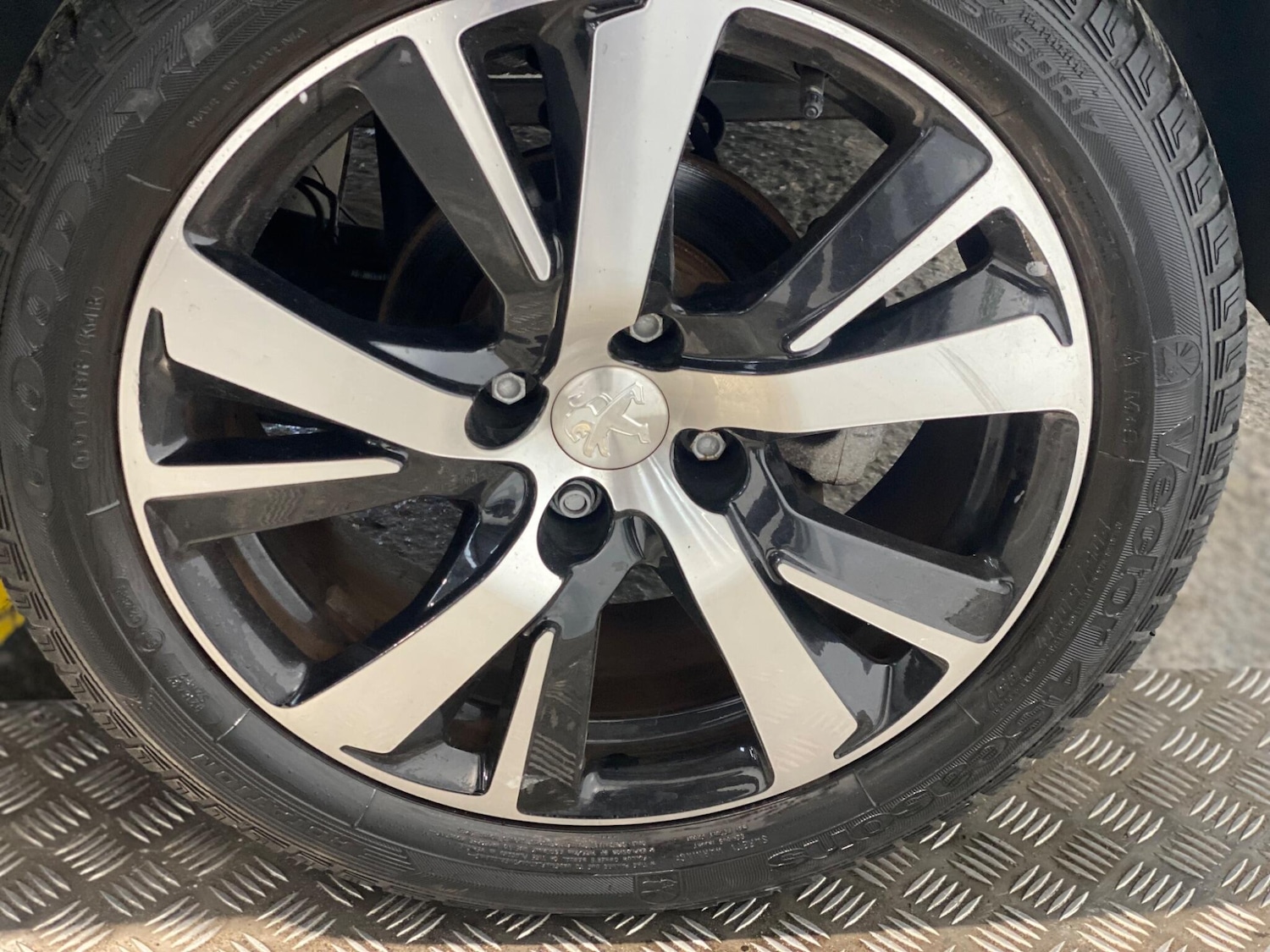 Used Peugeot 2008 2019 for sale - 76645088: Photo 7