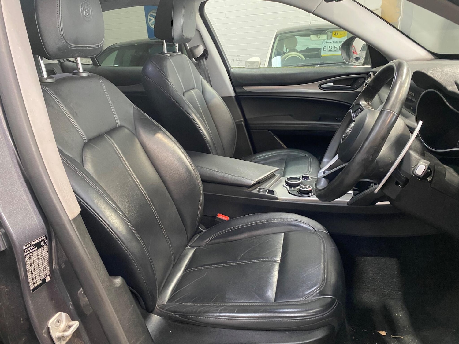 Used Alfa Romeo Stelvio 2018 for sale - 77386901: Photo 2