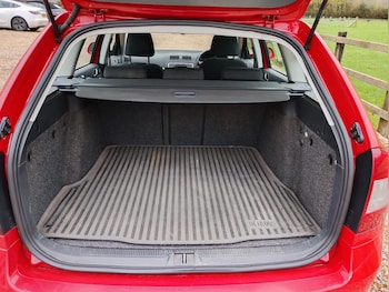 Used Skoda Octavia 2010 for sale - 76666596: Photo