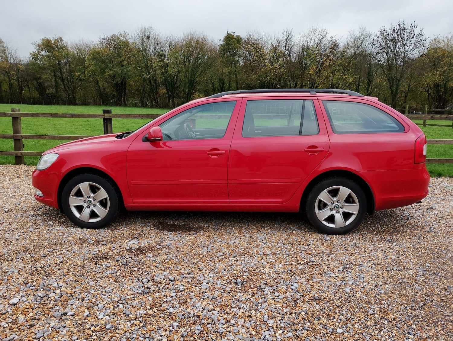 Used Skoda Octavia 2010 for sale - 76666596: Photo 4